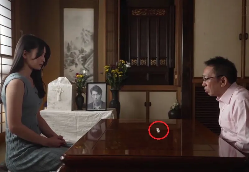 Một ngày sau tang lễ gã chồng, bạn gái của con trai đã bị bố chồng ép xoạc không bao đến mang thai