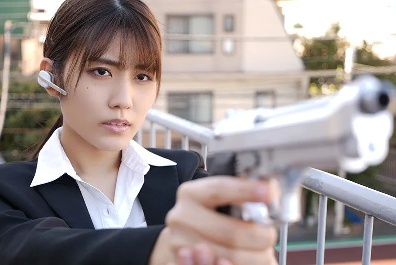 Nữ điều tra viên nhóm tội phạm thuốc kích dục bị trả bài tả tơi