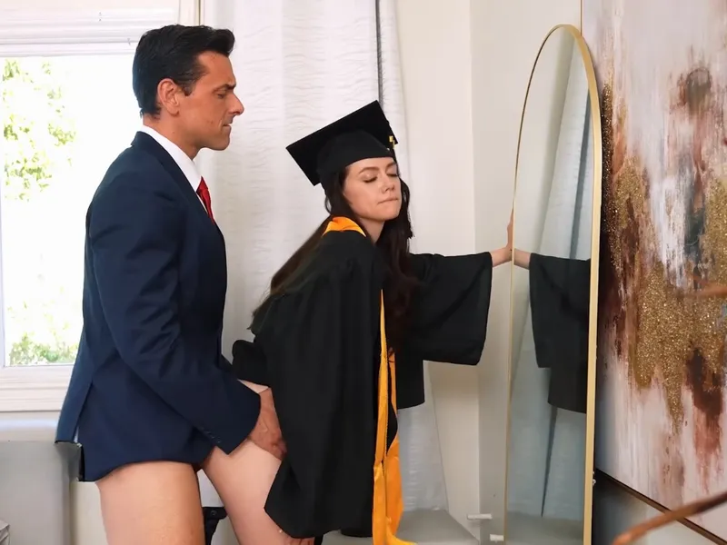 Cha dượng doggy tiểu thư sữa đặc rớt đầy sàn